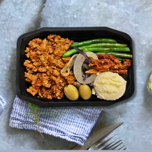 Grass Fed Beef Bolognese with Potato Mash & Olives and Dried Tomatoes (Gluten-free)