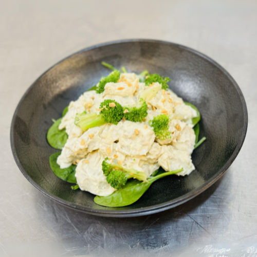 Creamy Chicken Tortellini in Charred Garlic Broccoli